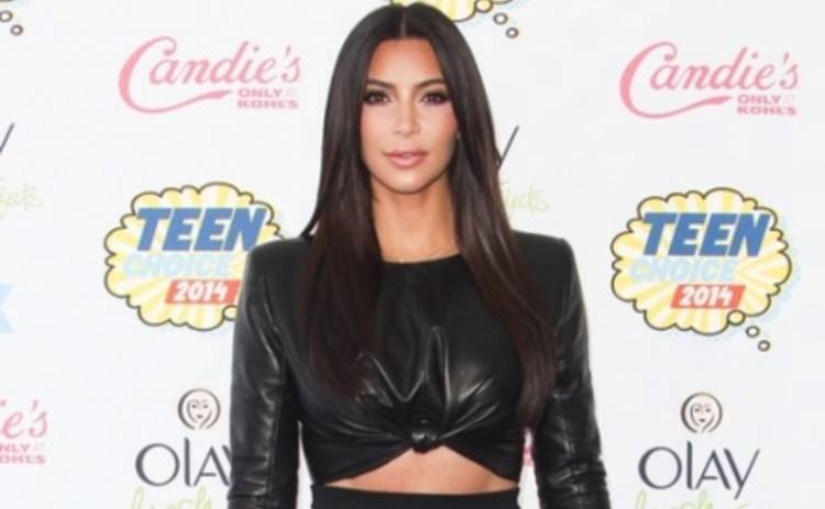 Ким Кардашьян заставляет дочь зарабатывать на себя самой