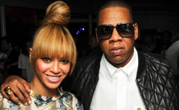 Бейонсе и Jay-Z повторно обменялись свадебными клятвами
