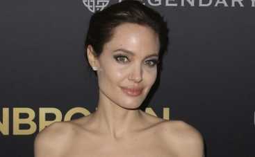 Анджелина Джоли шокировала поклонников худобой (ФОТО)