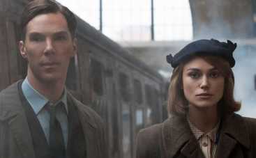 Кира Найтли боится фанаток Бенедикта Камбербэтча