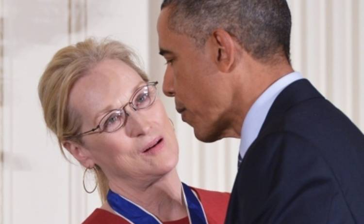 Барак Обама наградил Мэрил Стрип медалью Свободы (ФОТО)