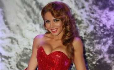 Анна Седокова не знает, как помирить дочерей