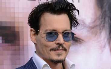 Джонни Депп купил голую Кейт Миддлтон за 40 тысяч долларов