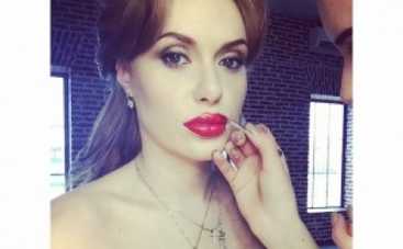 Слава из НеАнгелов похвасталась фигурой после родов (ФОТО)