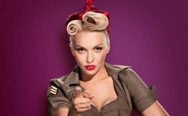 Оля Полякова клонировала себя (ФОТО)