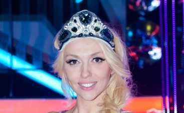 Оля Полякова просит "отхэпибездить" ее по-настоящему