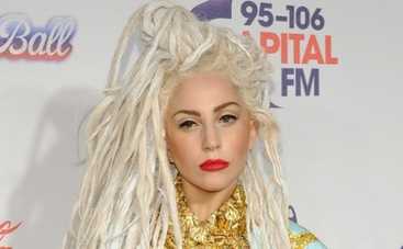 Леди Гага развела Адель на дуэт