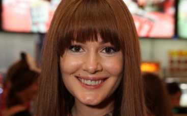 Мария Кожевникова из роддома вернулась без мужа