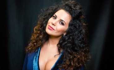 Настя Каменских обрезала волосы  (ФОТО)