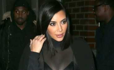 Ким Кардашьян считает свои нелепые селфи веселыми (ФОТО)