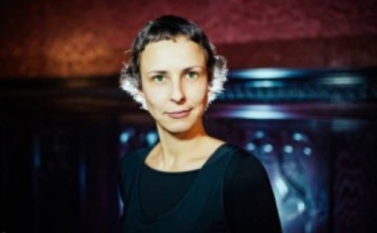 Юлия Чичерина снова дала концерт в Луганске