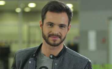 Холостяк 5: Сергей Мельник стал гусаром (ФОТО)