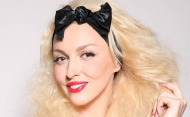 Оля Полякова не любит сравнений с Леди Гага
