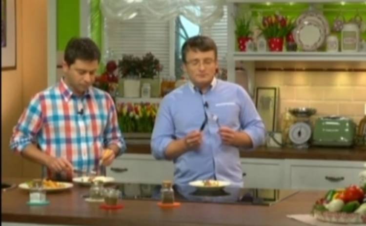 Все буде смачно: Сергей Калинин научит Владимира Бойко готовить моцареллу и сулугуни (ВИДЕО)
