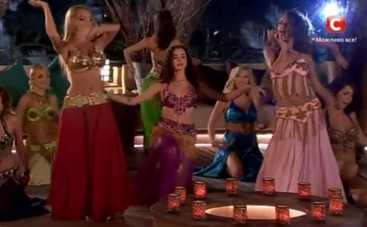 Холостяк 5: участницы покорили Сергея Мельника восточным колоритом (ВИДЕО)
