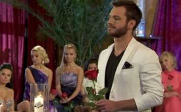 Холостяк 5: кто покинул шоу 03.04.2015 (ВИДЕО)