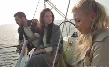 Холостяк 5: Сергей Мельник испортил тройное свидание поцелуем (ВИДЕО)