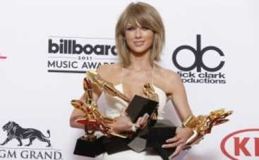 Billboard Music Awards 2015: Тейлор Свифт не доросла до Майкла Джексона