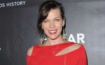 Мила Йовович сделала кресным отцом дочери своего экс-бойфренда (ФОТО)