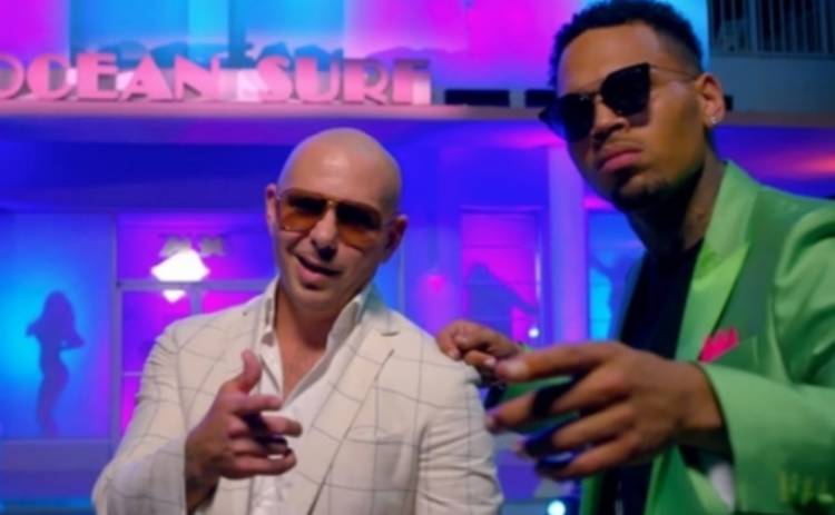Крис Браун и Pitbull повеселились в новом клипе (ВИДЕО)