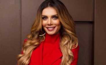 Анна Седокова устроила дочерям дебют на сцене