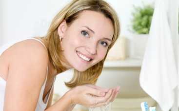 Все буде добре: как избавиться от черных точек на лице?