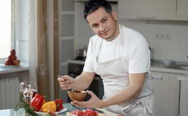 Эктор Хименес-Браво в детстве любил колумбийские вареники