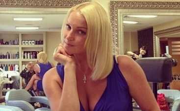 Анастасию Волочкову осудили за откровенное фото в бикини