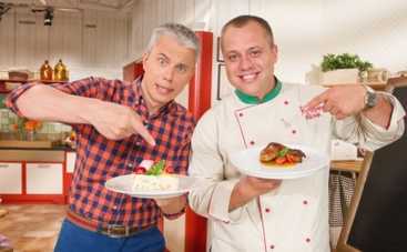 Готовим вместе: Андрей Доманский побалует зрителей персиками (ВИДЕО)