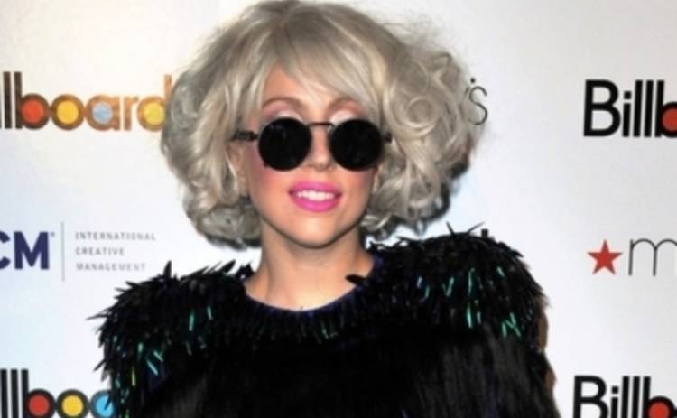 Леди Гага завела себе дизайнерских броненосцев (ФОТО)