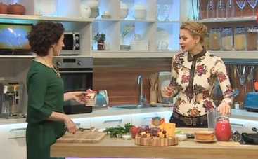 Все буде добре: рецепт согревающего супа Кровавая Мэри