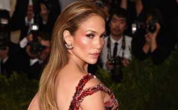 Голые платья Дженнифер Лопес (ФОТО)