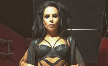 Настя Каменских выставила на показ пикантный снимок (ФОТО)