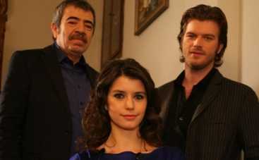 Запретная любовь: 9 серия смотреть онлайн – 17.09.2015 (ВИДЕО)