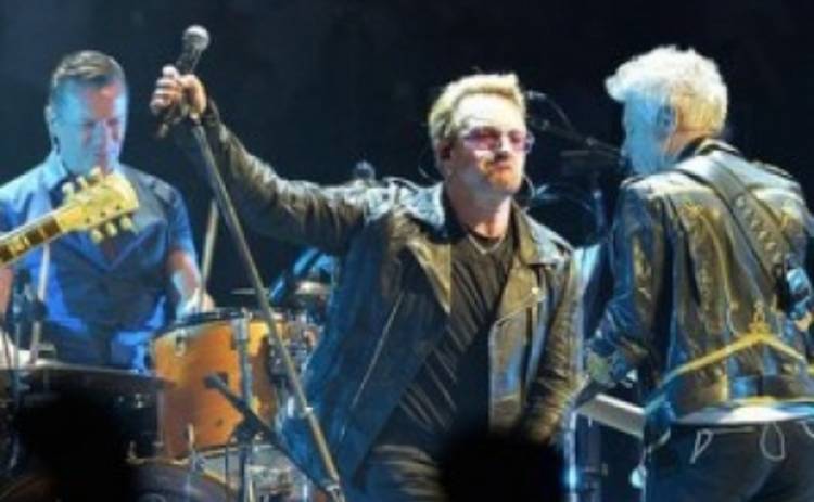 Поклонники группы U2 пролетели в Стокгольме