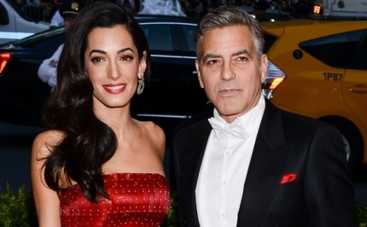 Джордж Клуни и Амаль Алламудин скромно отпраздновали годовщину свадьбы