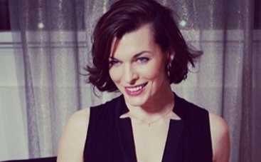 Мила Йовович опубликовала трогательный снимок дочери (ФОТО)