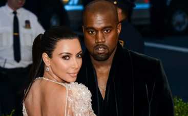 Ким Кардашьян получила в подарок бюстгальтер за $5 миллионов