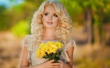 Холостяк: Елена Ряснова стала мамой (ФОТО)