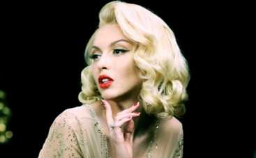 Оля Полякова показала мужа в фотосессии