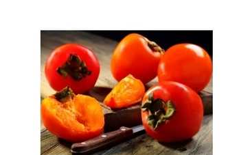 Сніданок з 1+1: кому можно есть хурму (ВИДЕО)