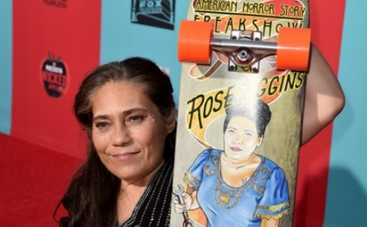 Умерла Роуз Сиггинс из Американской истории ужасов: биография женщины-половинки