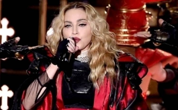 Мадонна поставила на место английских фанатов