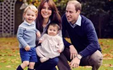 Кейт Миддлтон и принц Уильям опубликовали семейное фото