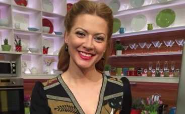 Новый год 2016: салат без майонеза – рецепт Татьяны Литвиновой (ВИДЕО)