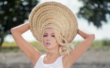 Оля Полякова подвела итоги уходящего года (ВИДЕО)