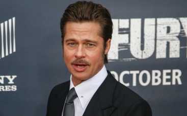 Брэд Питт отпустил бороду и выучил испанский (ФОТО)