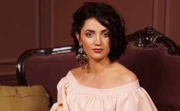 Оля Цибульская горит на работе