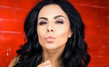 Настя Каменских показала обнаженную худобу (ФОТО)