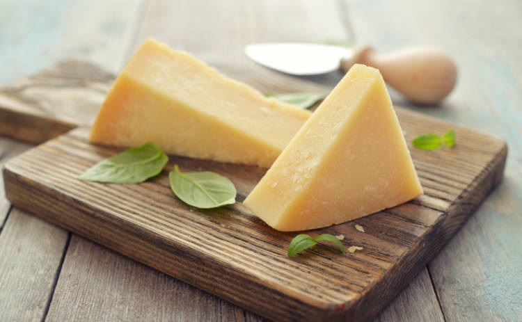 Твердый сыр: польза и вред (ВИДЕО)